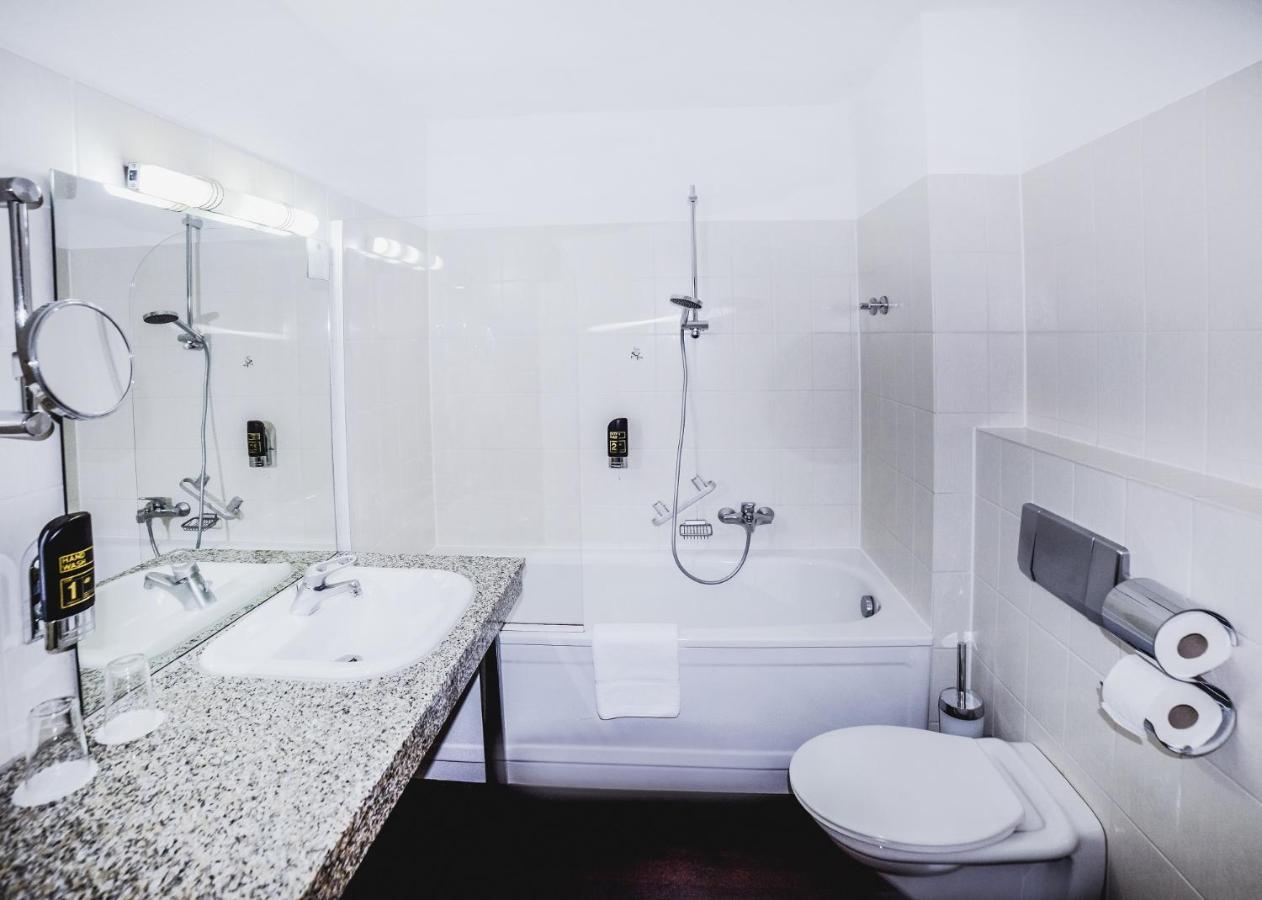 Hotel Zur Post Wiehl Kültér fotó